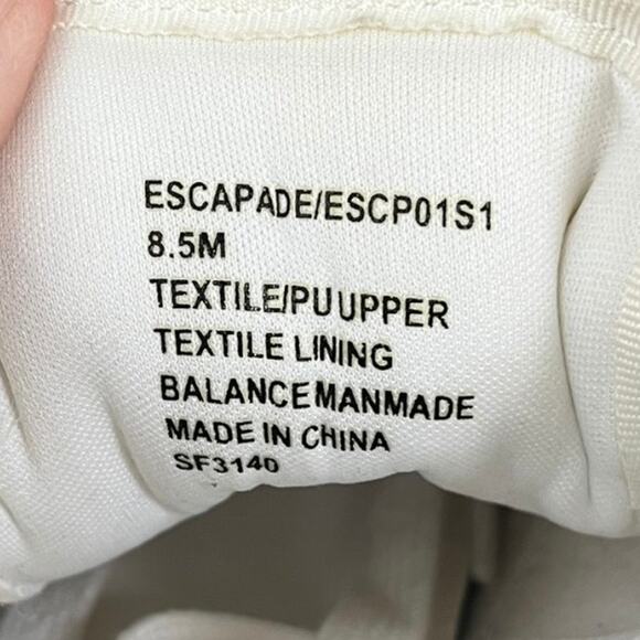 Steve Madden Escapade Sporty Sneaker Navy Pink Green Cream Women's 8.5 - Picture 8 of 9